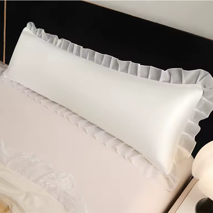 Pillowcase with Ruffles